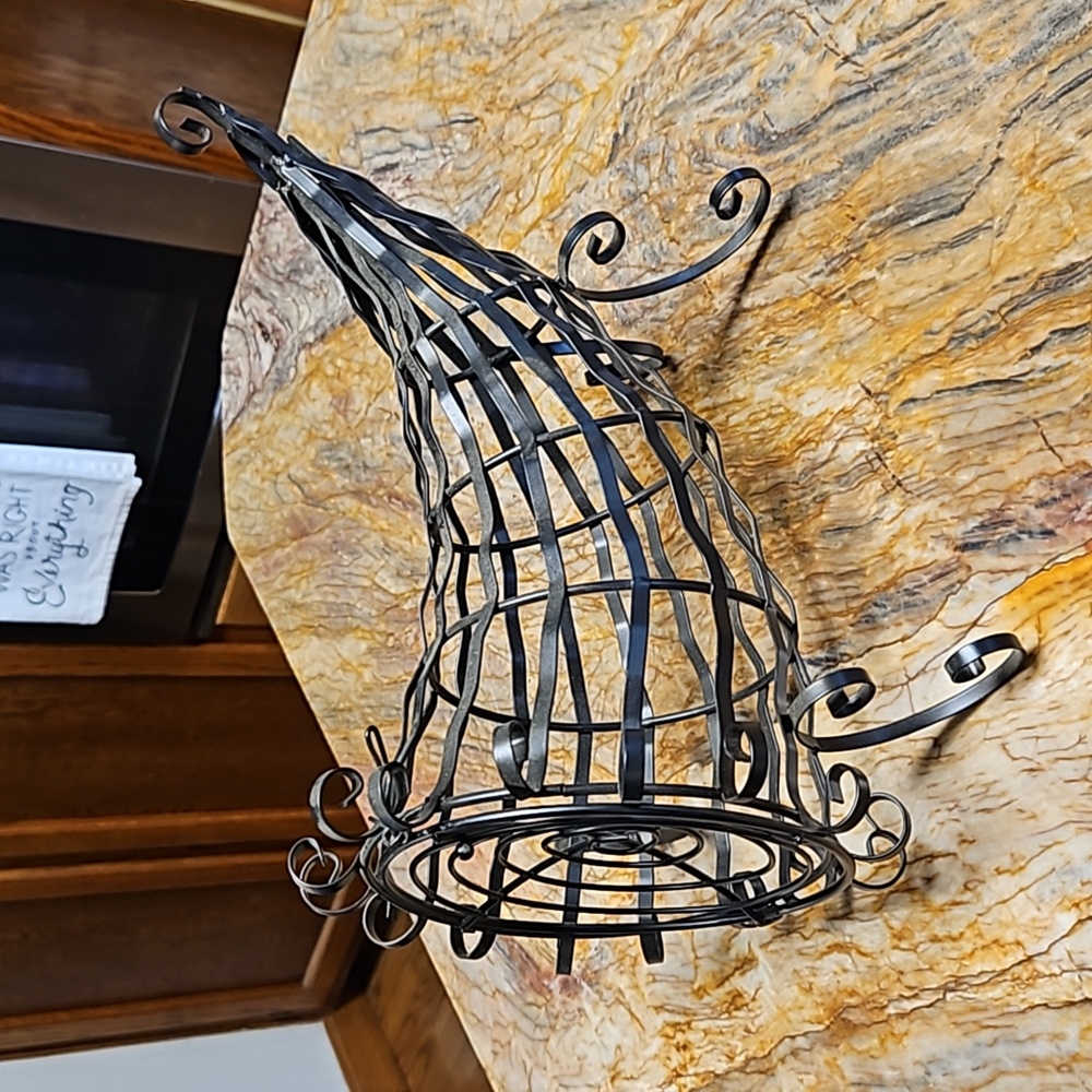 Metal cornucopia basket Horn of Plenty
